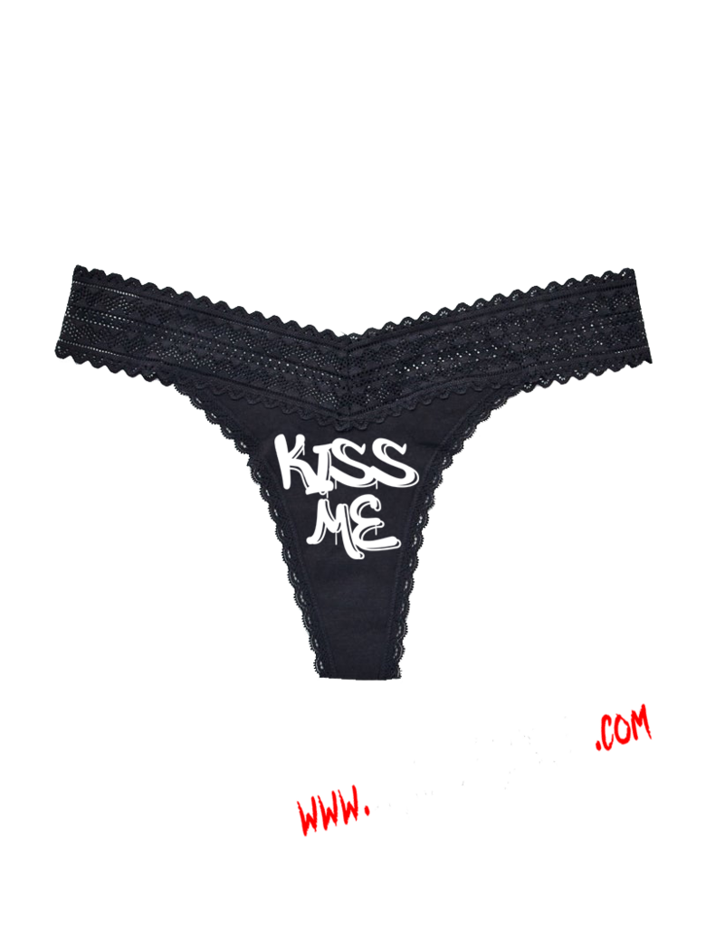 String Kiss Me